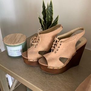 Steve Madden wedge
